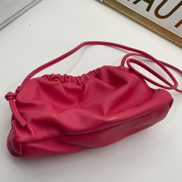 Mansur Gavriel Cloud Mini Leather Clutch Bag - Picture 2 of 8